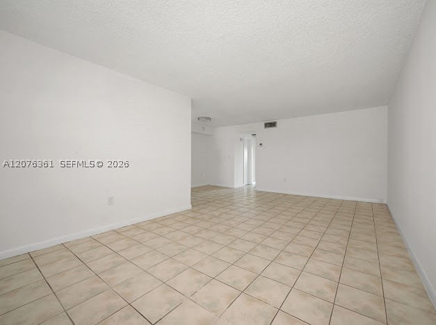 7620 Carlyle Ave 606 Property Photo 16