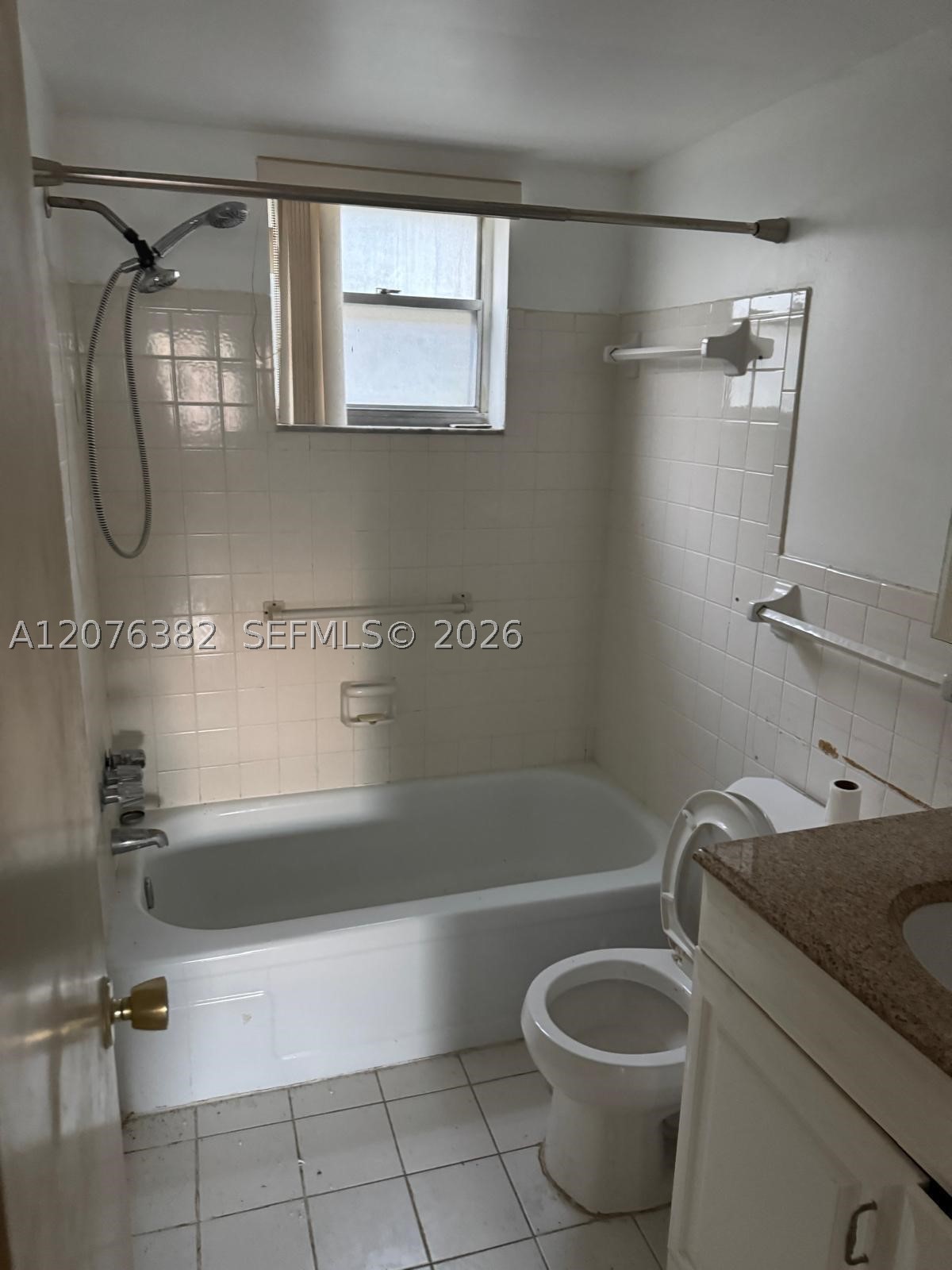 2145 Pierce St 116 Property Photo 3