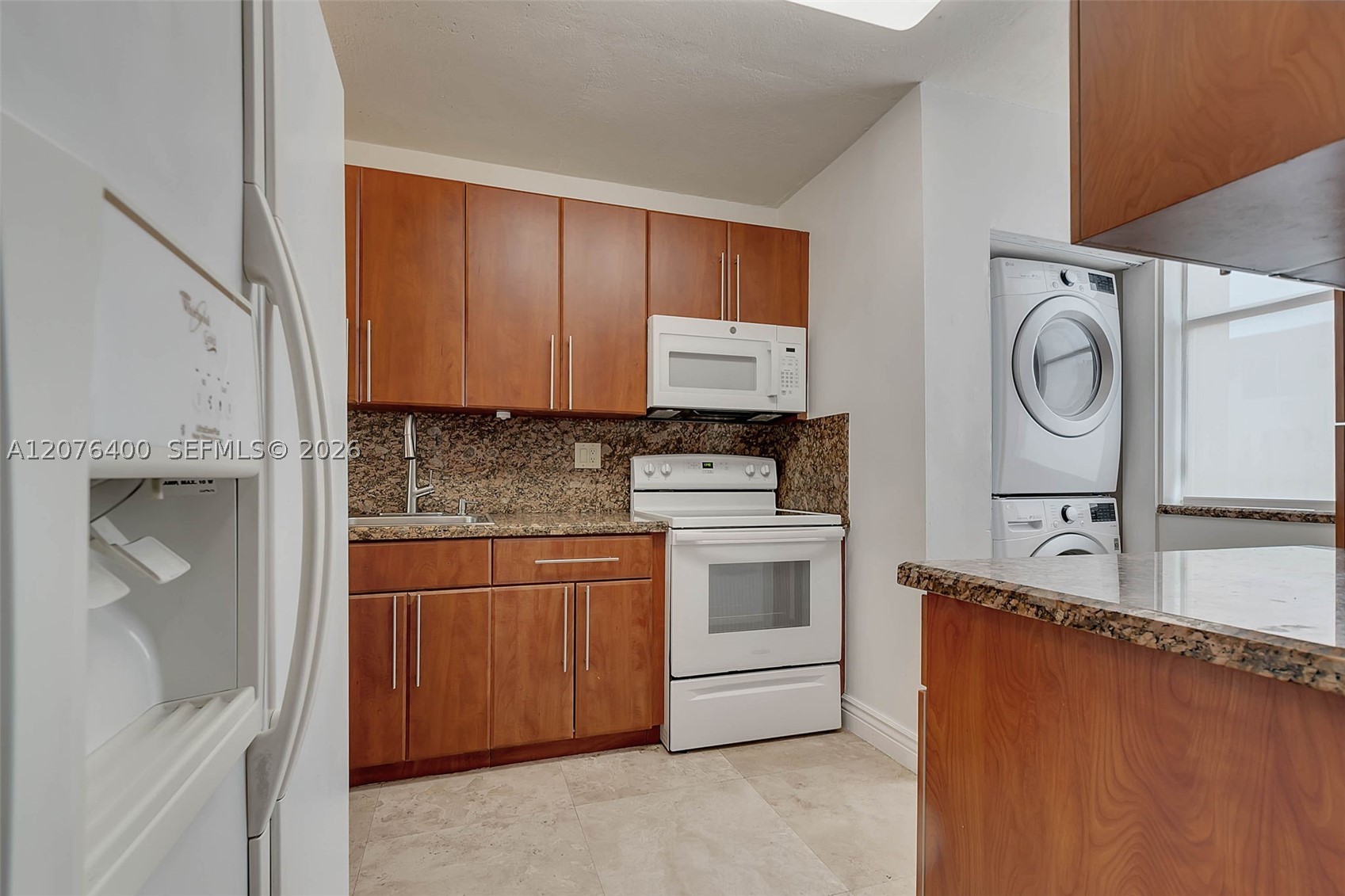 1655 Ne 115th St 21b Property Photo 14