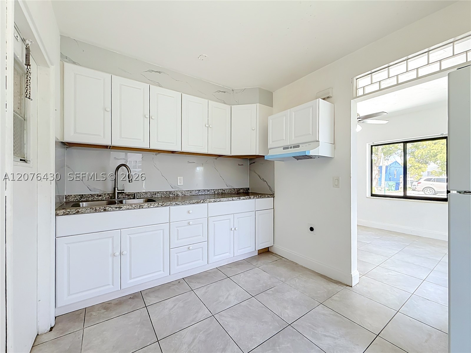 230 Nw 56th Ct Property Photo 6