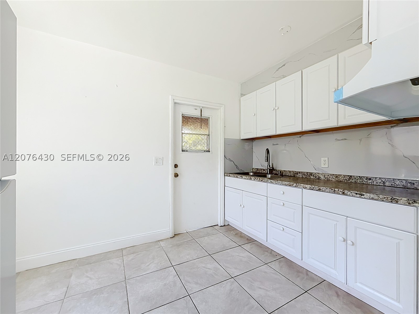 230 Nw 56th Ct Property Photo 7
