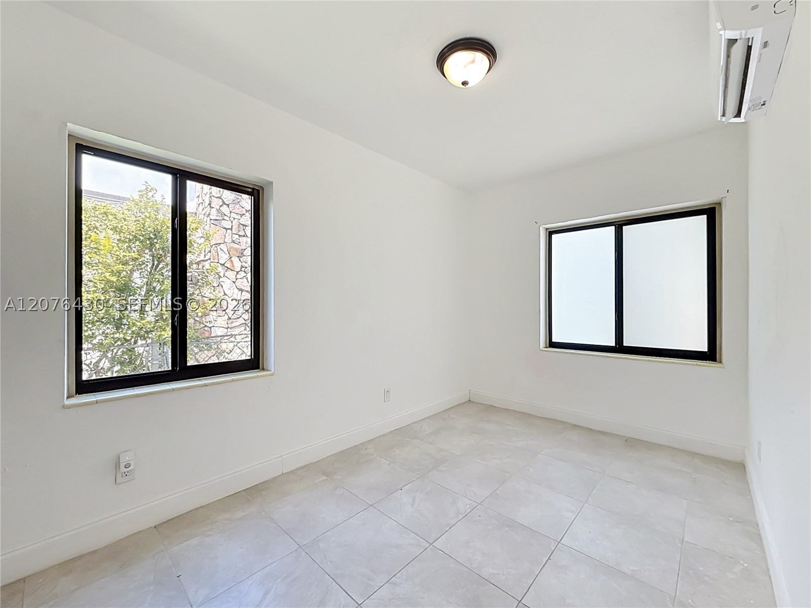 230 Nw 56th Ct Property Photo 9