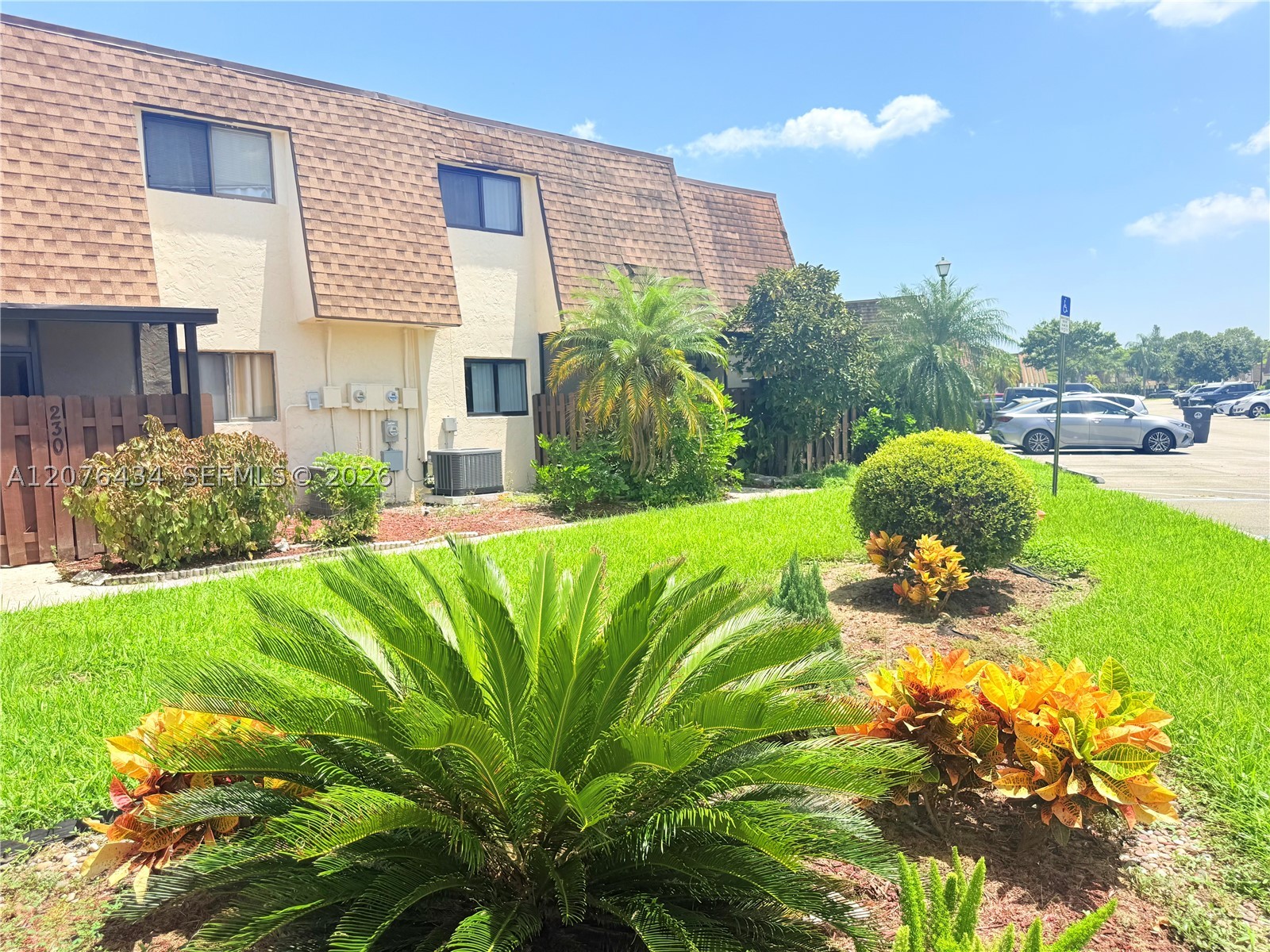 229 San Remo Blvd Property Photo 1