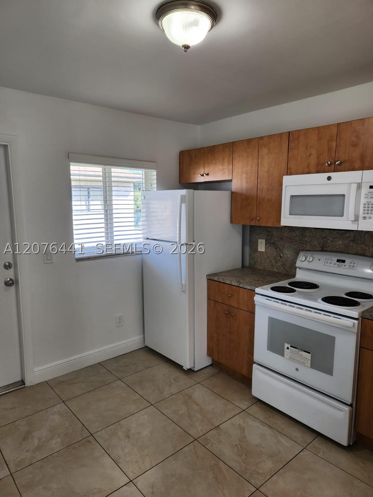 211 Nw 47th Ave 7 Property Photo 5