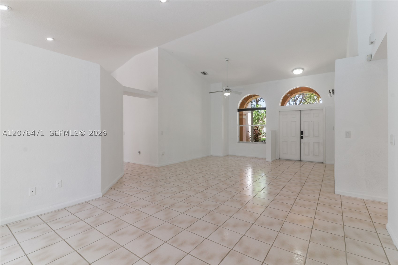 10256 Nw 53rd Ct Property Photo 9