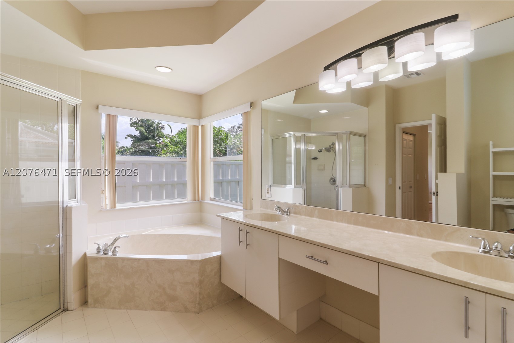 10256 Nw 53rd Ct Property Photo 15