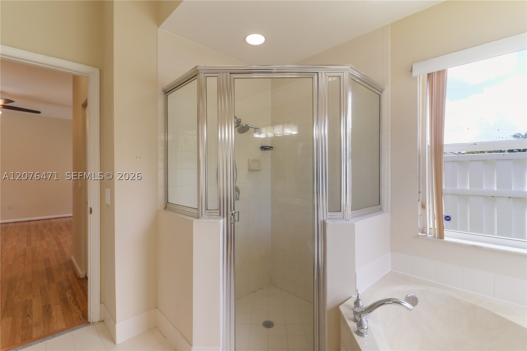 10256 Nw 53rd Ct Property Photo 17