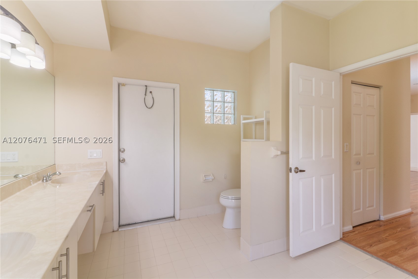 10256 Nw 53rd Ct Property Photo 18