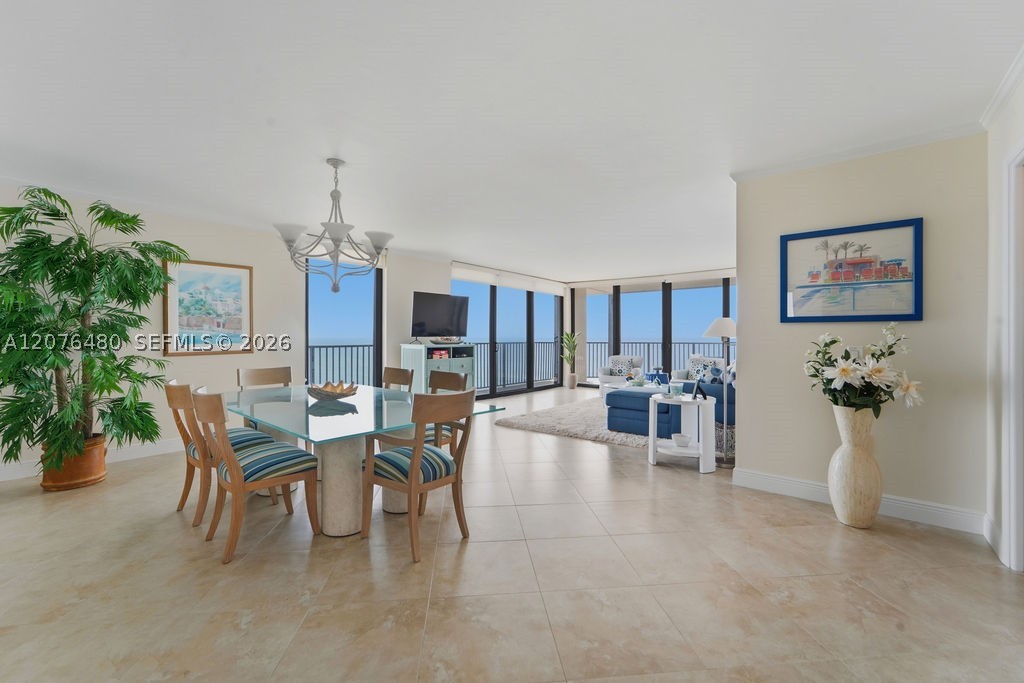 200 Beach Rd 701 Property Photo 21