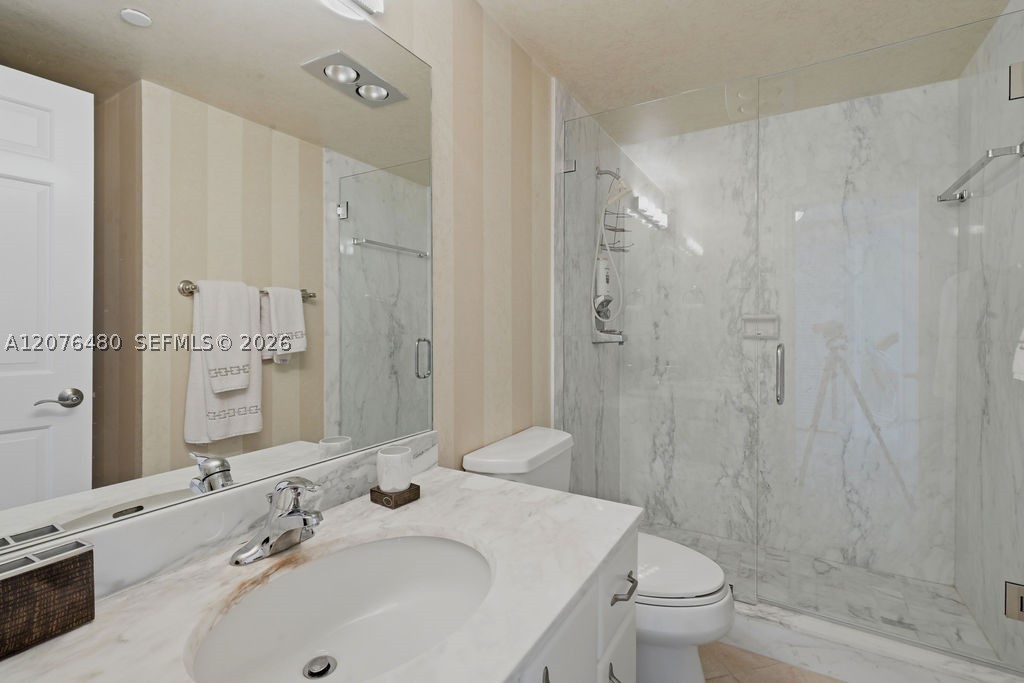 200 Beach Rd 701 Property Photo 29