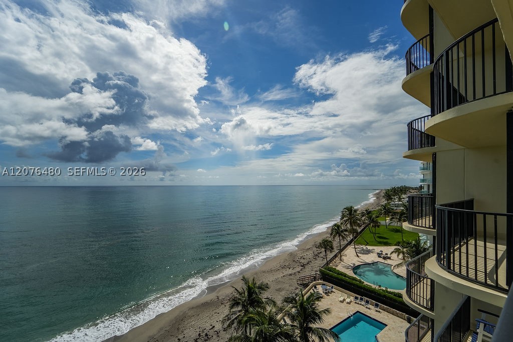 200 Beach Rd 701 Property Photo 47