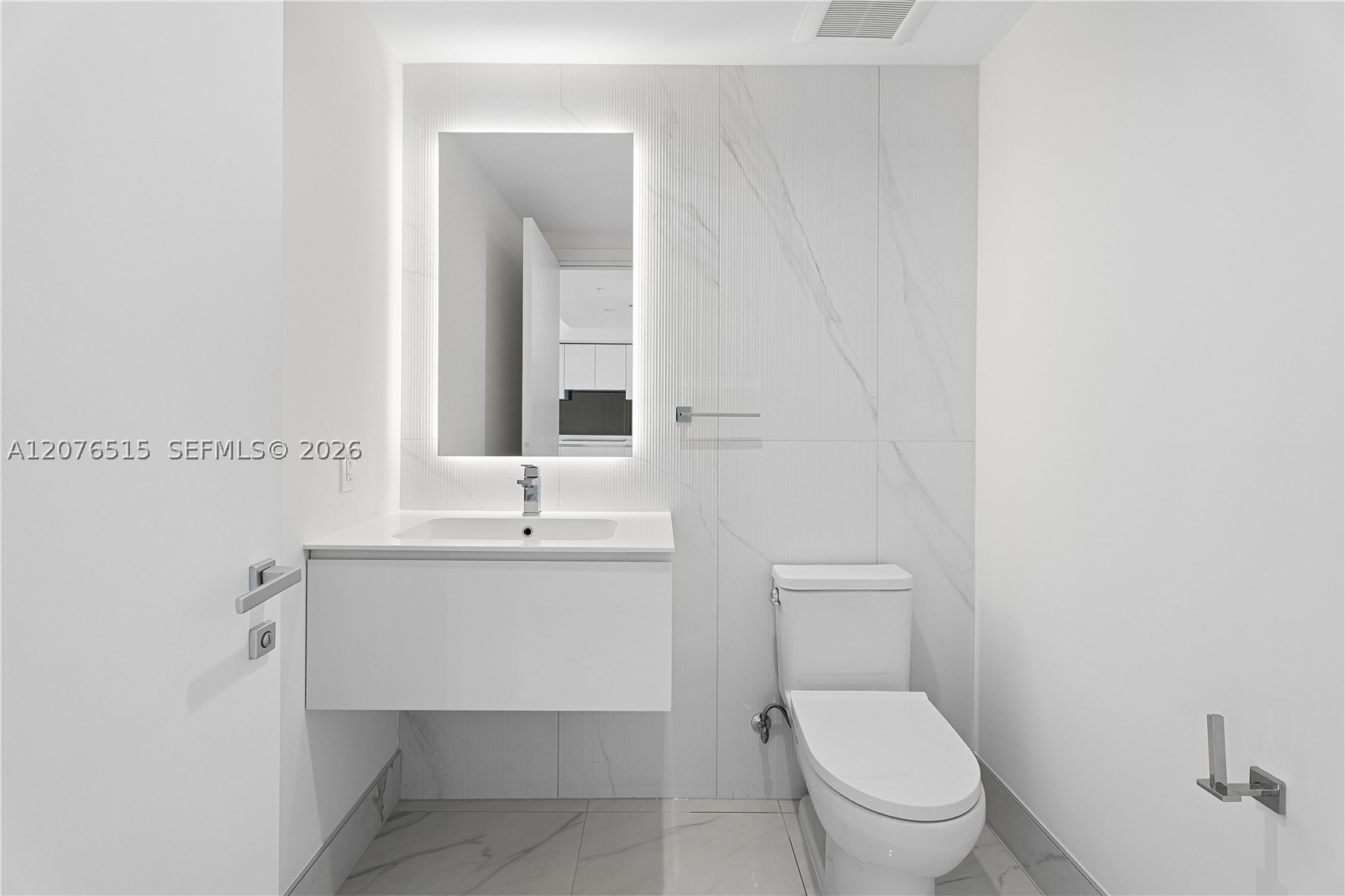 1170 E Hallandale Beach Blvd 304 Property Photo 17