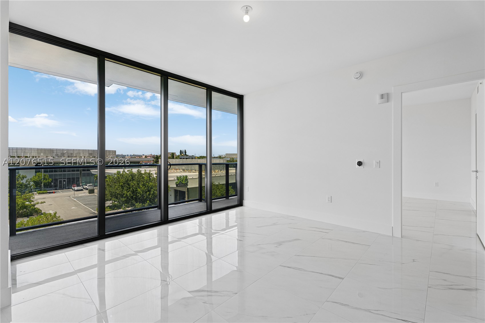 1170 E Hallandale Beach Blvd 304 Property Photo 32