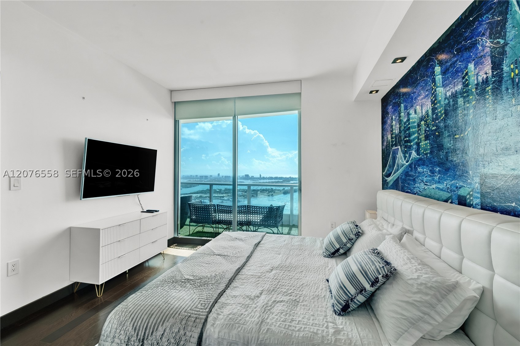 900 Biscayne Blvd 4403 Property Photo 13