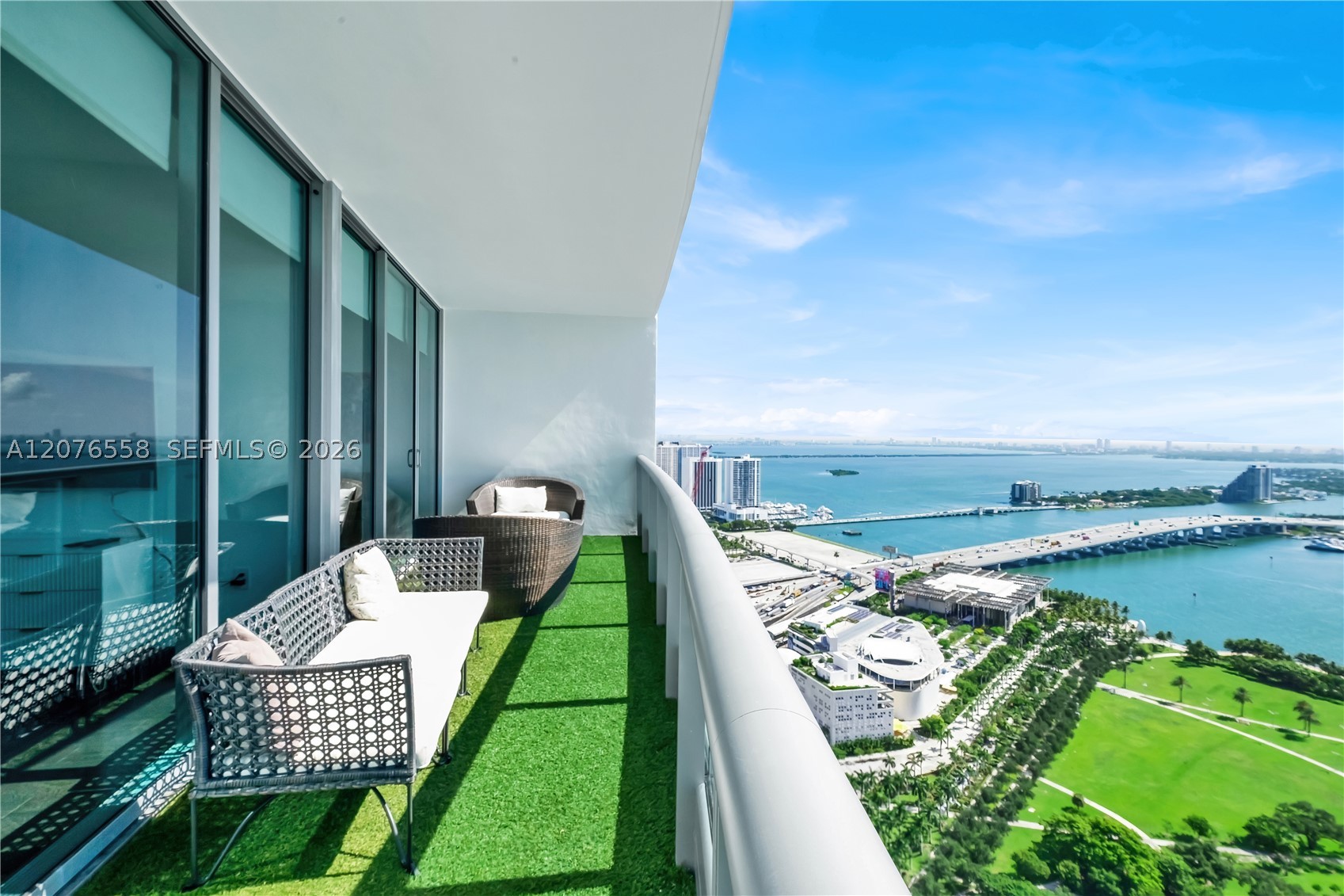 900 Biscayne Blvd 4403 Property Photo 18