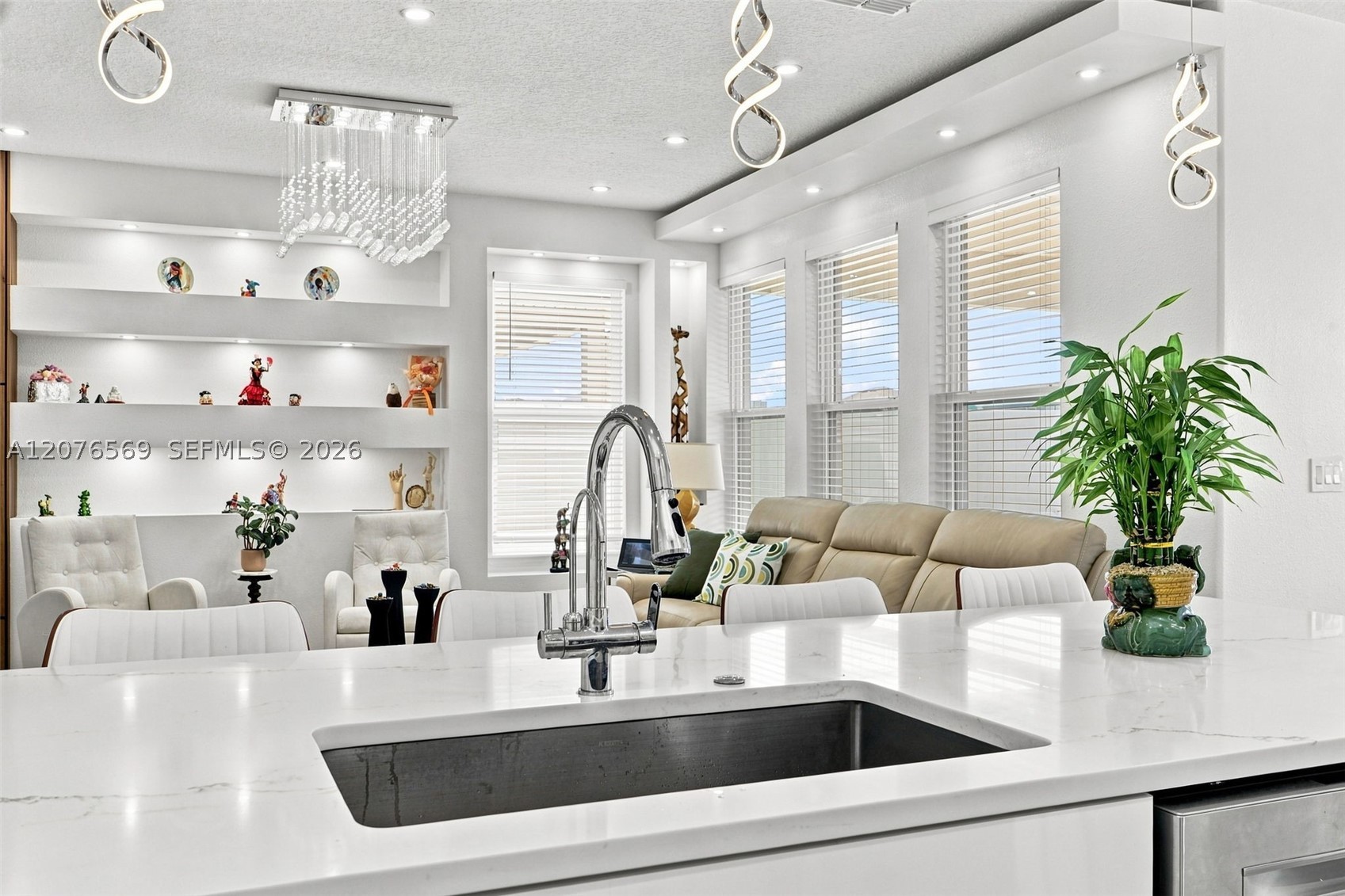 2050 Beacon Landing Circle Property Photo 12