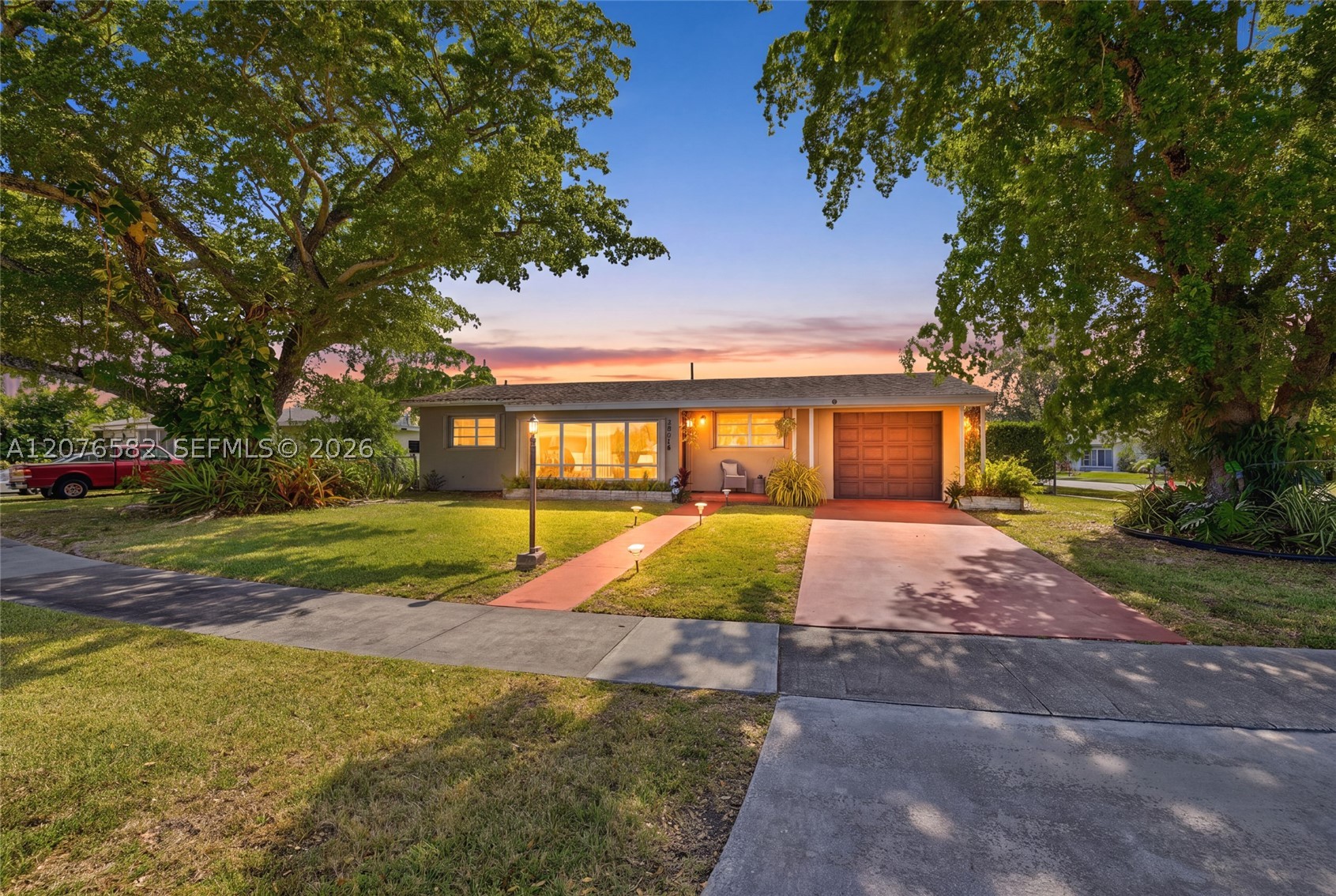 20510 Jacaranda Rd Property Photo 1
