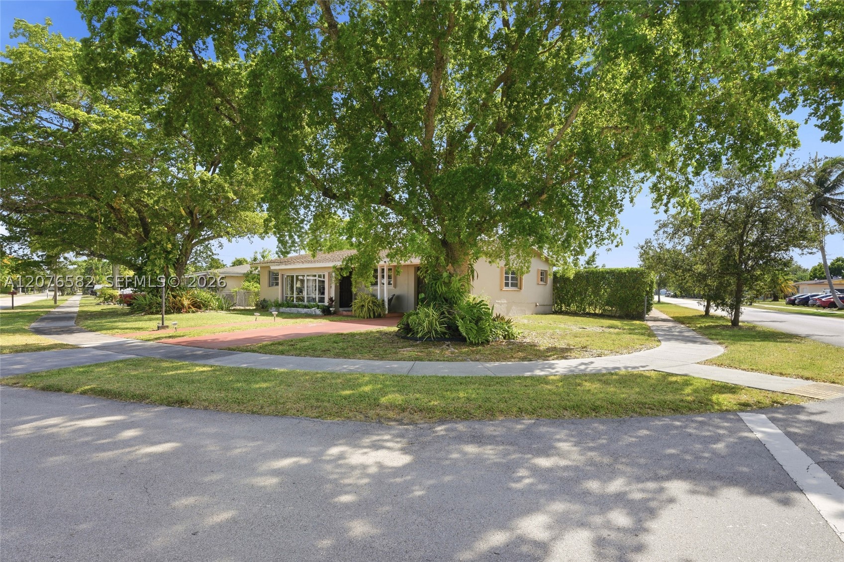 20510 Jacaranda Rd Property Photo 4