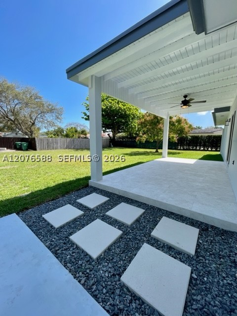 17051 Sw 85th Ave Property Photo 6