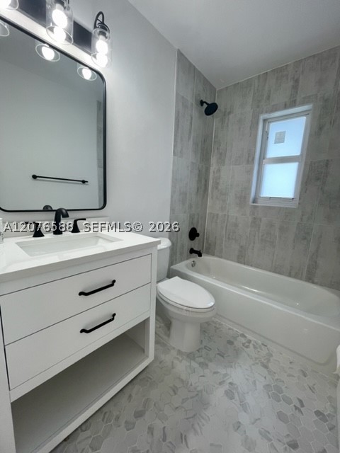 17051 Sw 85th Ave Property Photo 32
