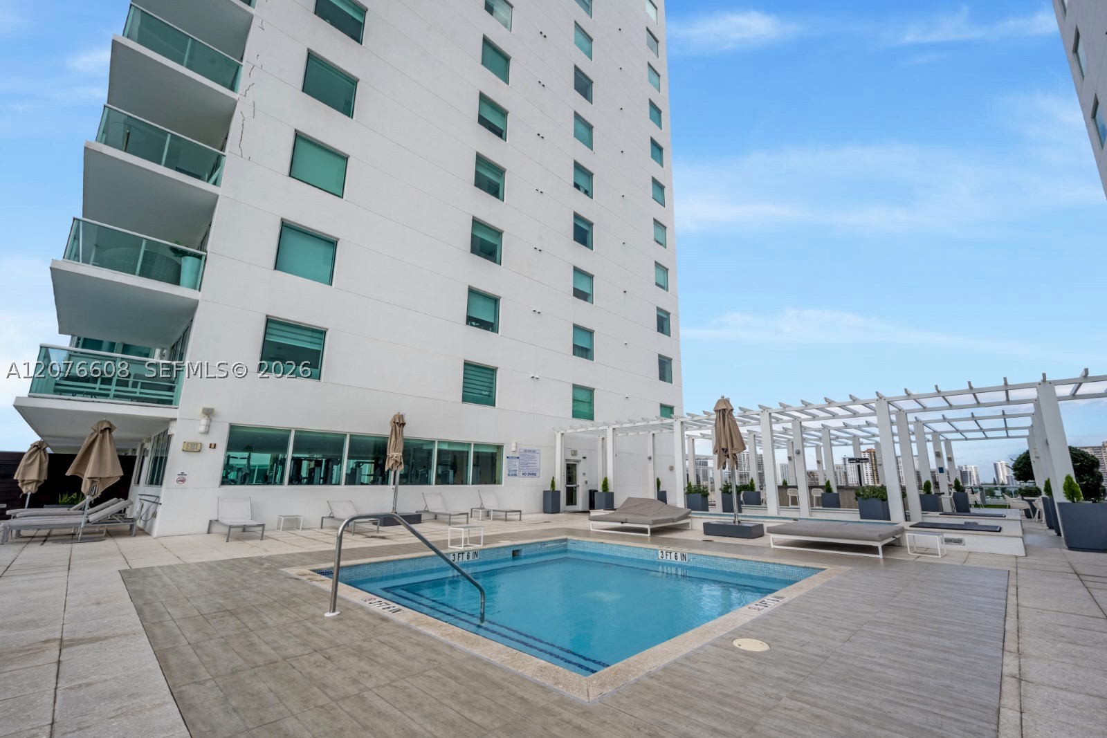 400 Sunny Isles Blvd 908 Property Photo 6