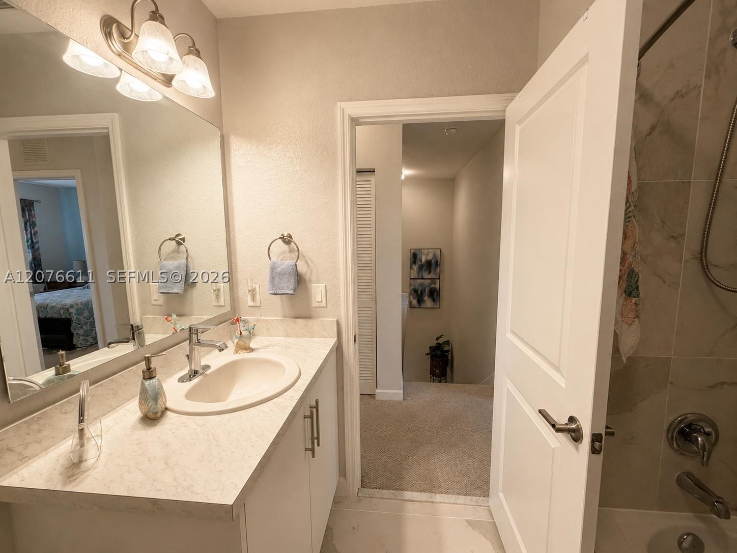 1222 Nw 3rd Ln Property Photo 12