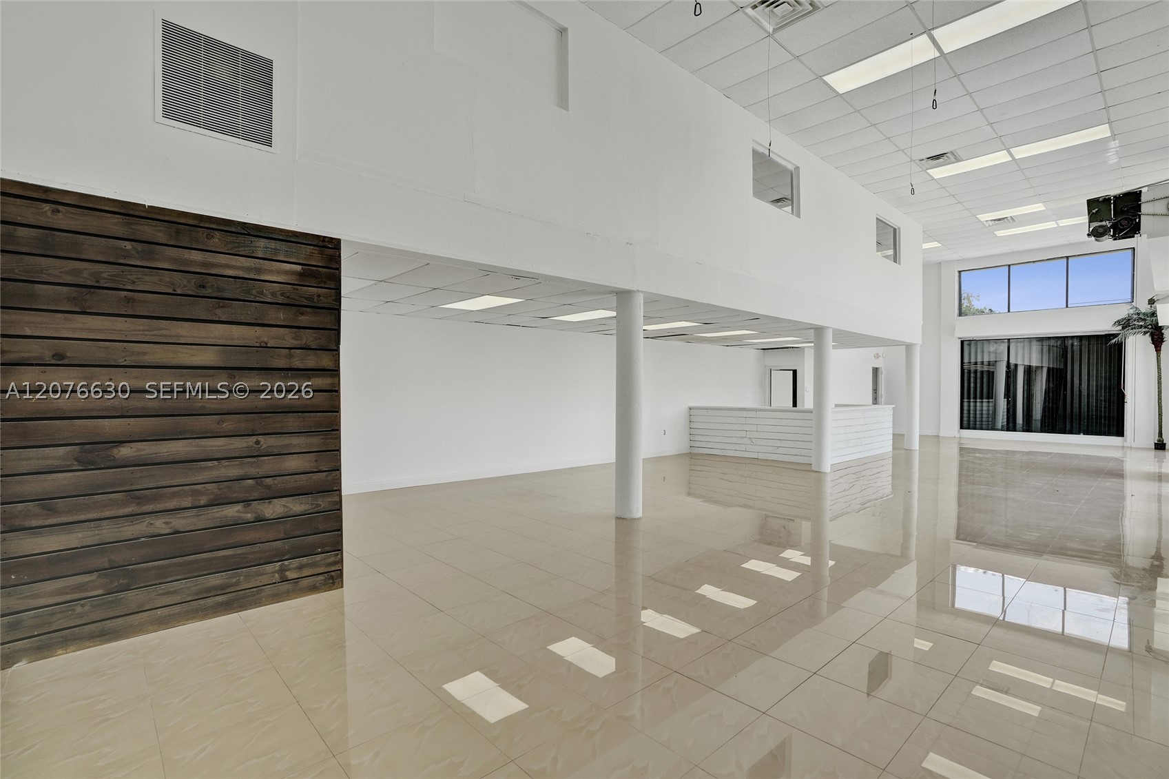 900 W Flagler St 4 Property Photo 7