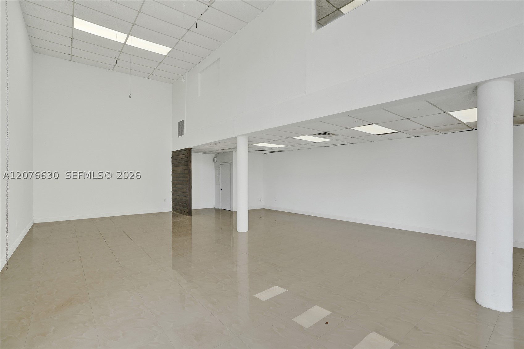 900 W Flagler St 4 Property Photo 11
