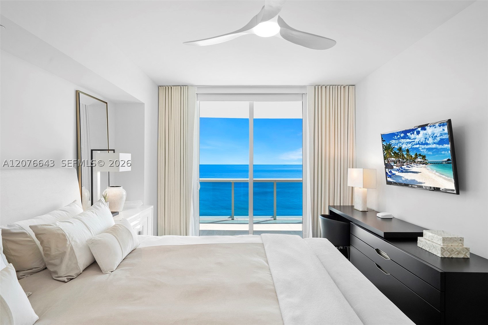 2711 S Ocean Dr 1502 Property Photo 48