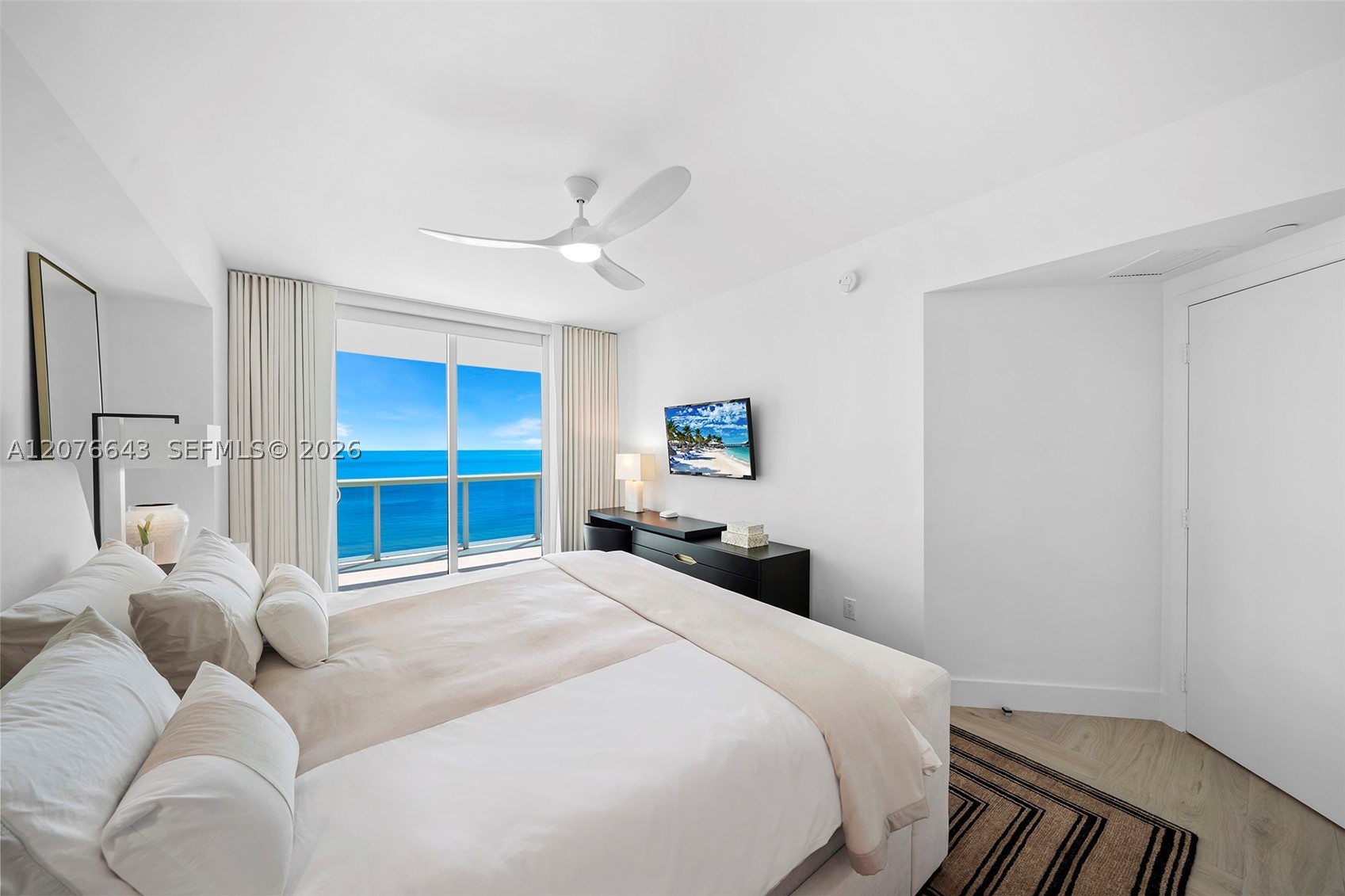 2711 S Ocean Dr 1502 Property Photo 49