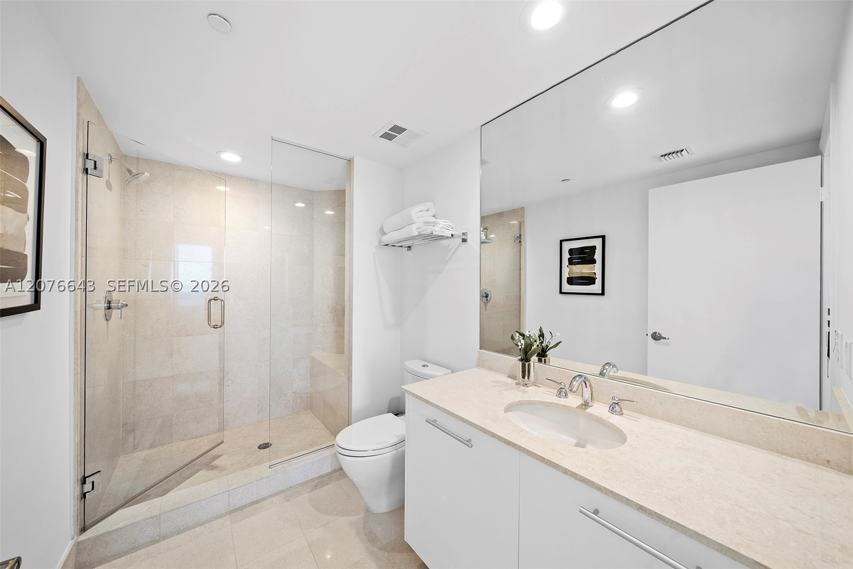 2711 S Ocean Dr 1502 Property Photo 52