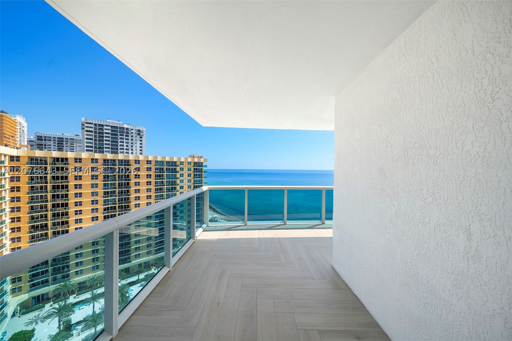 2711 S Ocean Dr 1502 Property Photo 64