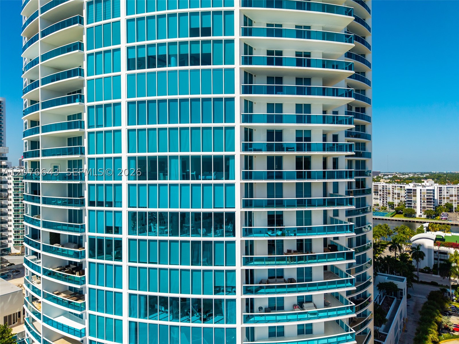 2711 S Ocean Dr 1502 Property Photo 83