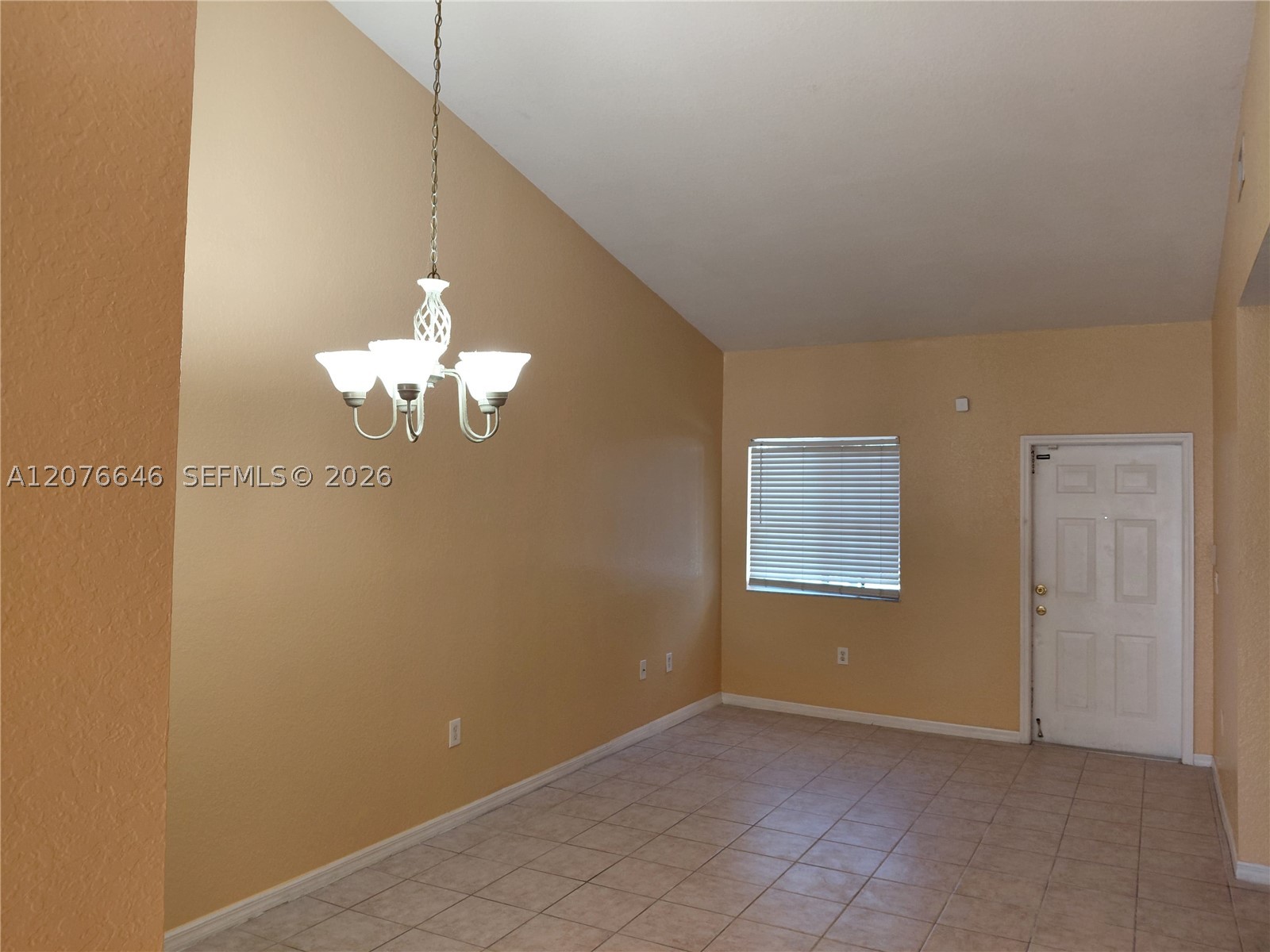 83 Ne 13th Ave 15 Property Photo 30