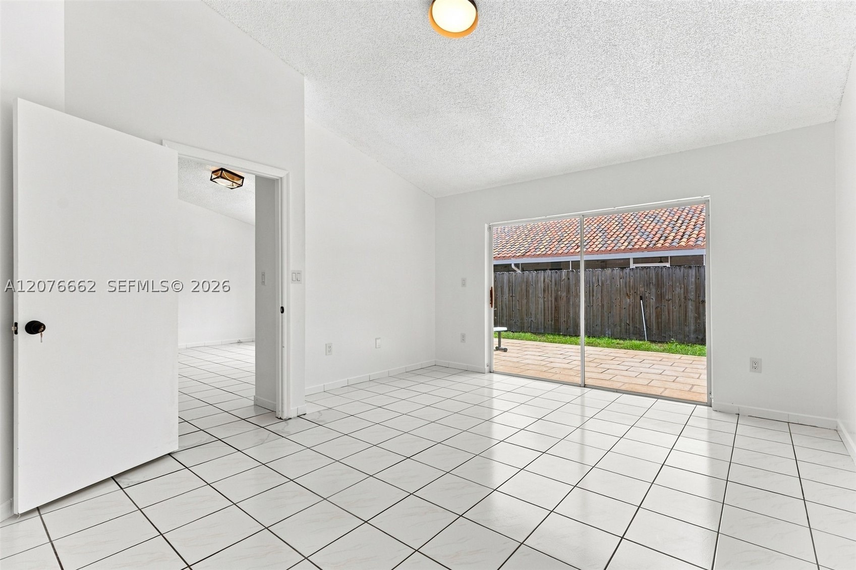 19181 Nw 89th Ave Property Photo 21