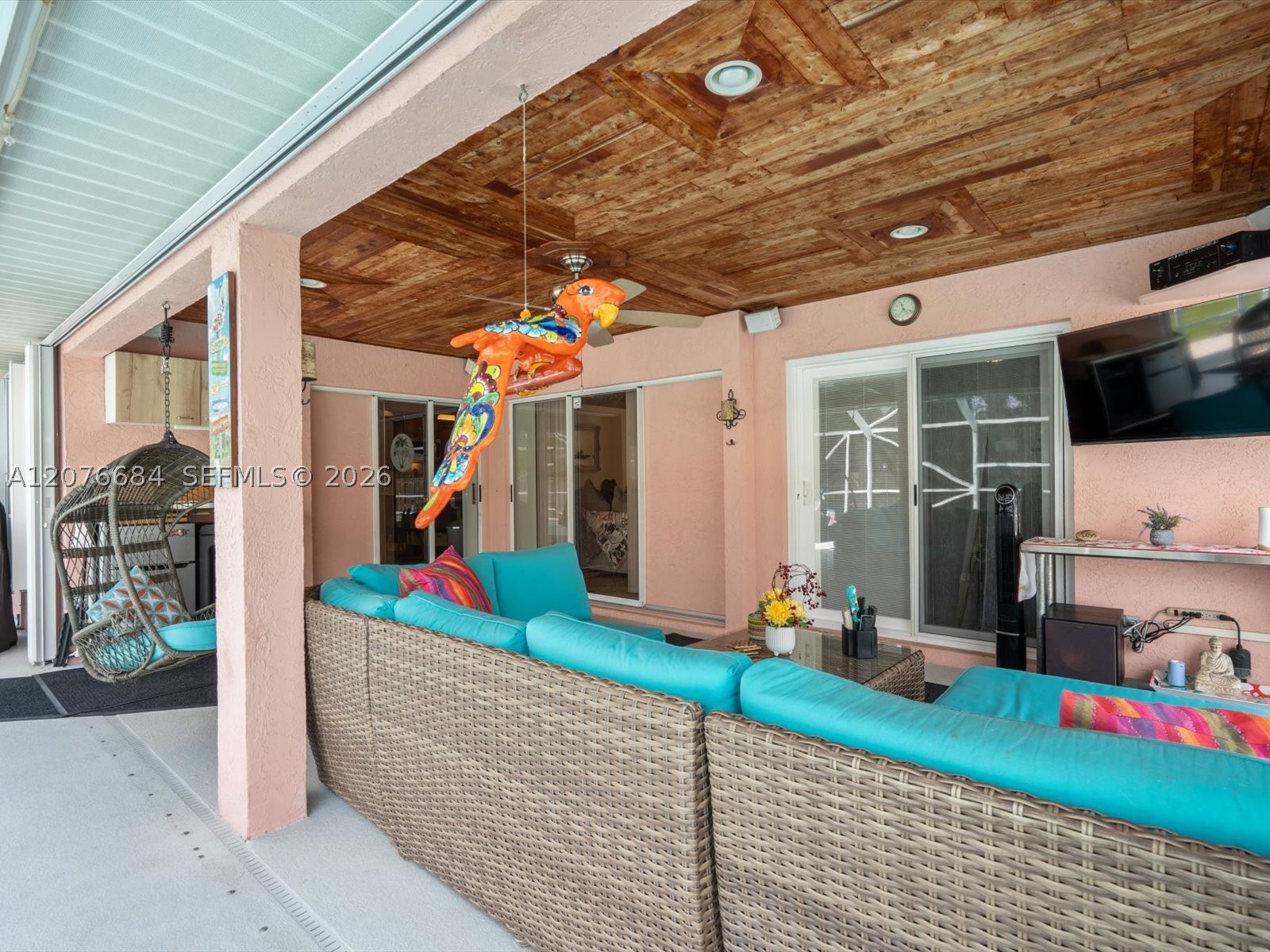 1790 Sw Day St Property Photo 42