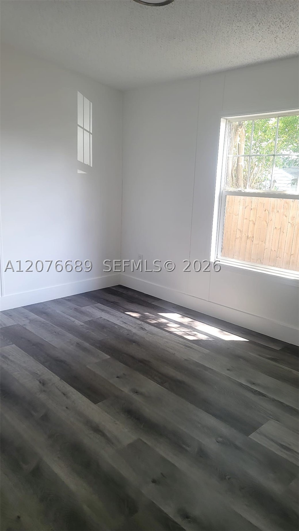 220 Ne 12th Ave 72 Property Photo 11