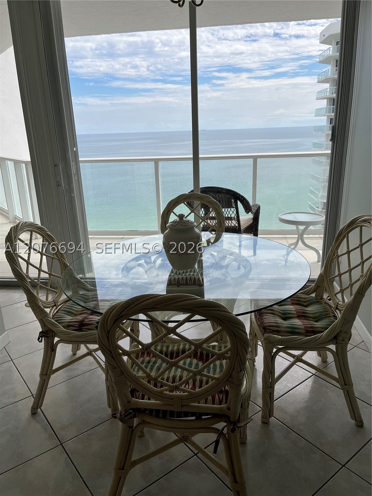16485 Collins Ave 2538 Property Photo 7