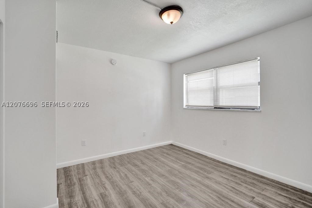 4511 Treehouse Ln B Property Photo 15