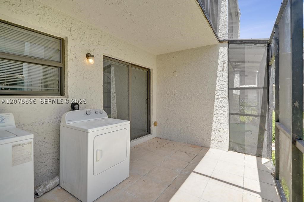 4511 Treehouse Ln B Property Photo 19
