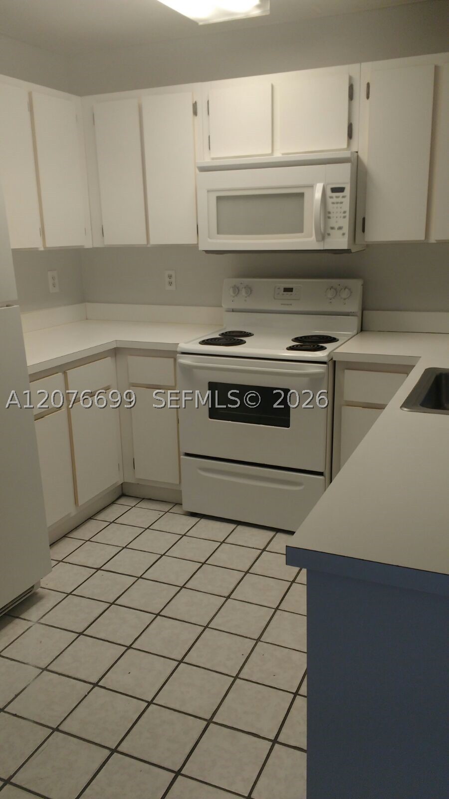 9810 Hammocks Blvd 202 Property Photo 3