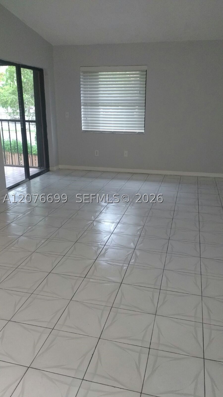 9810 Hammocks Blvd 202 Property Photo 6
