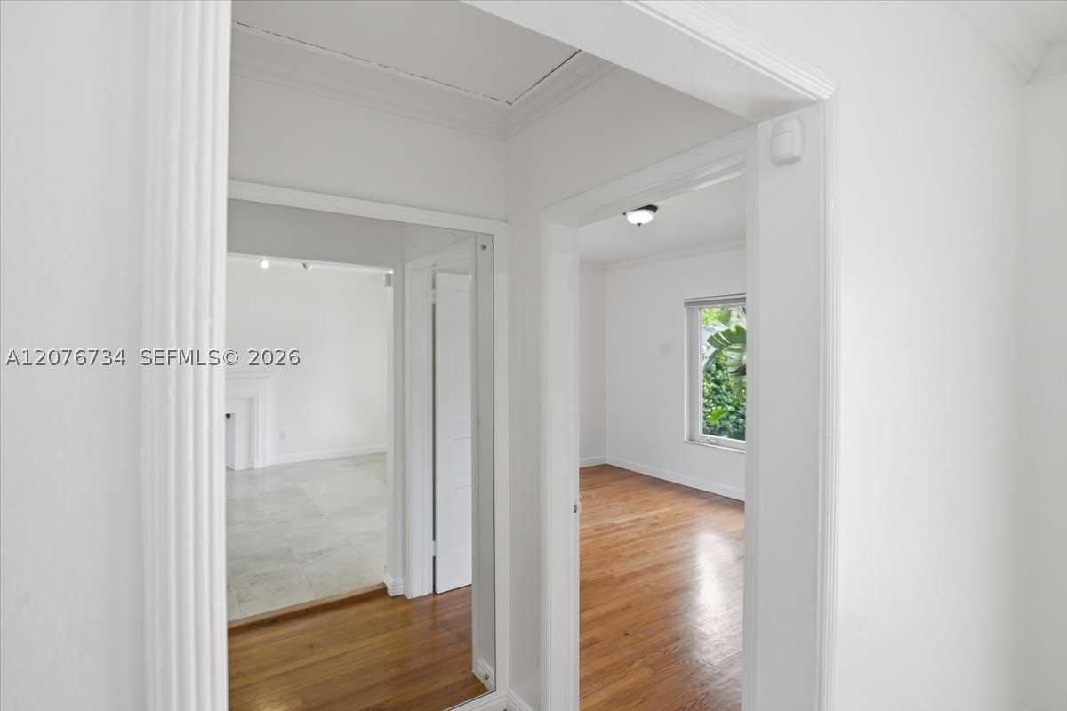 8975 Froude Ave Property Photo 19