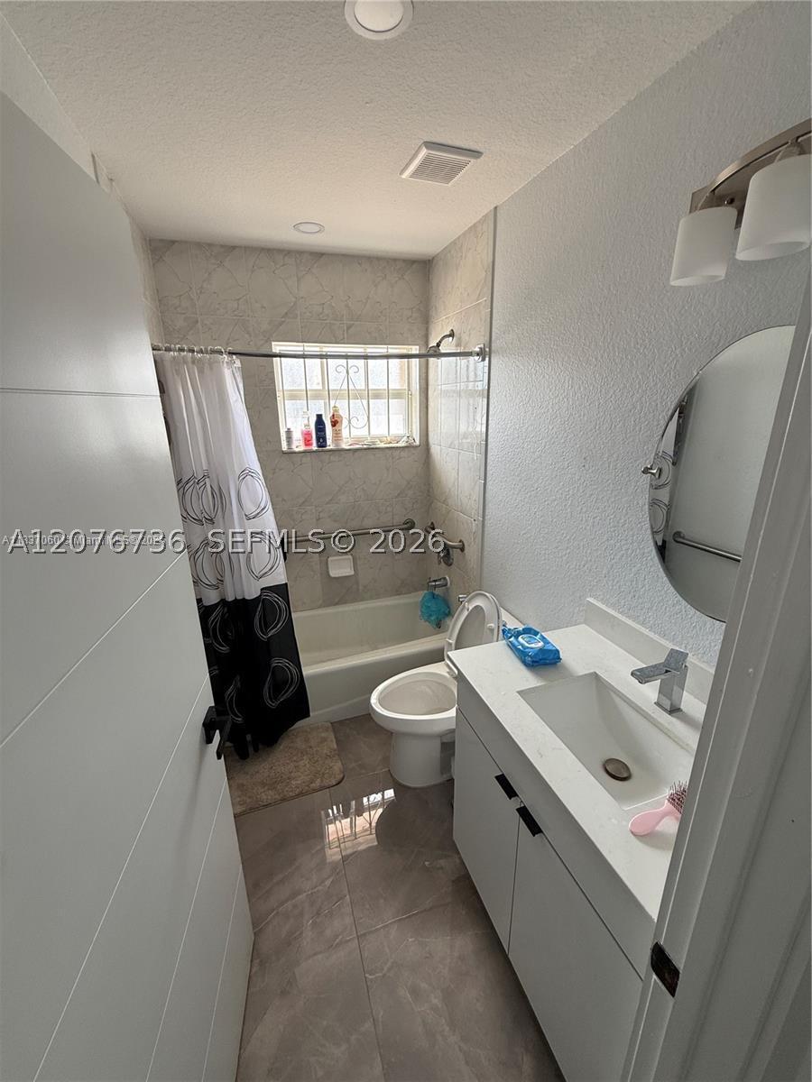 1710 Nw 154th St 1710 Property Photo 13