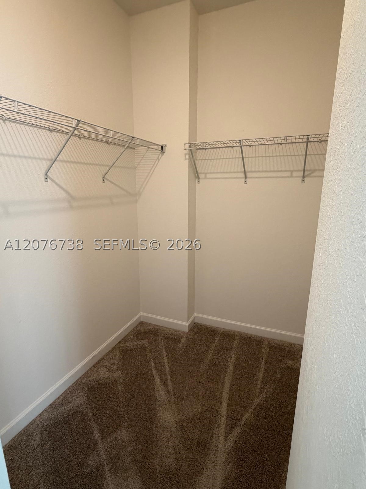 692 Se 13th Ct Property Photo 11