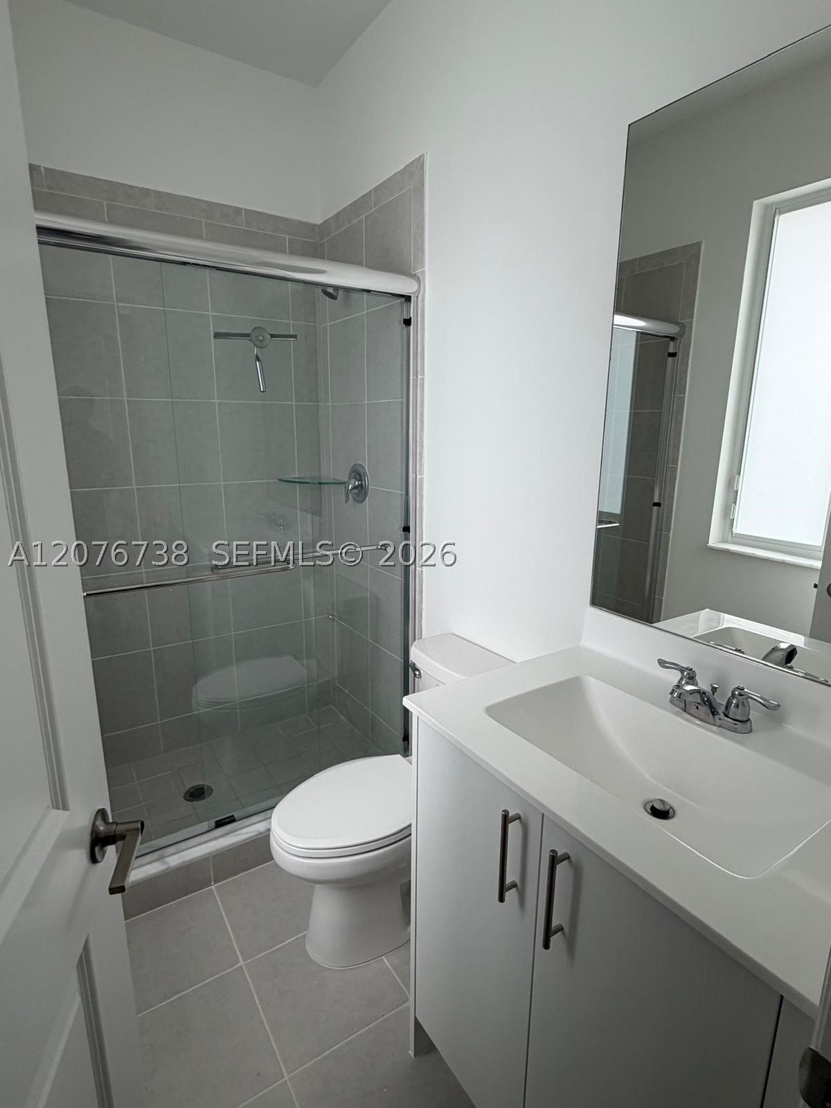692 Se 13th Ct Property Photo 12