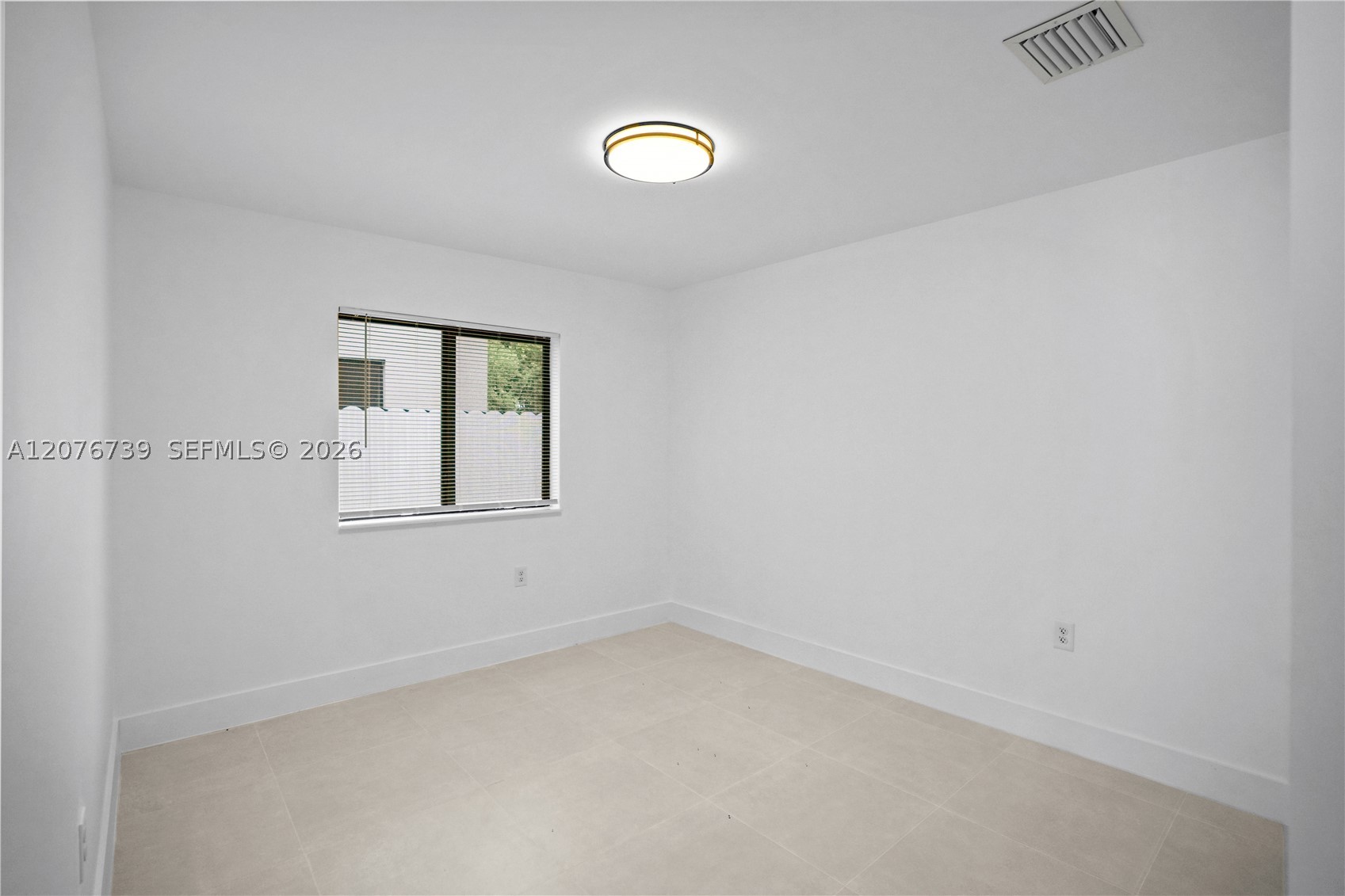 5817 Nw 30th Ave 5817 Property Photo 28