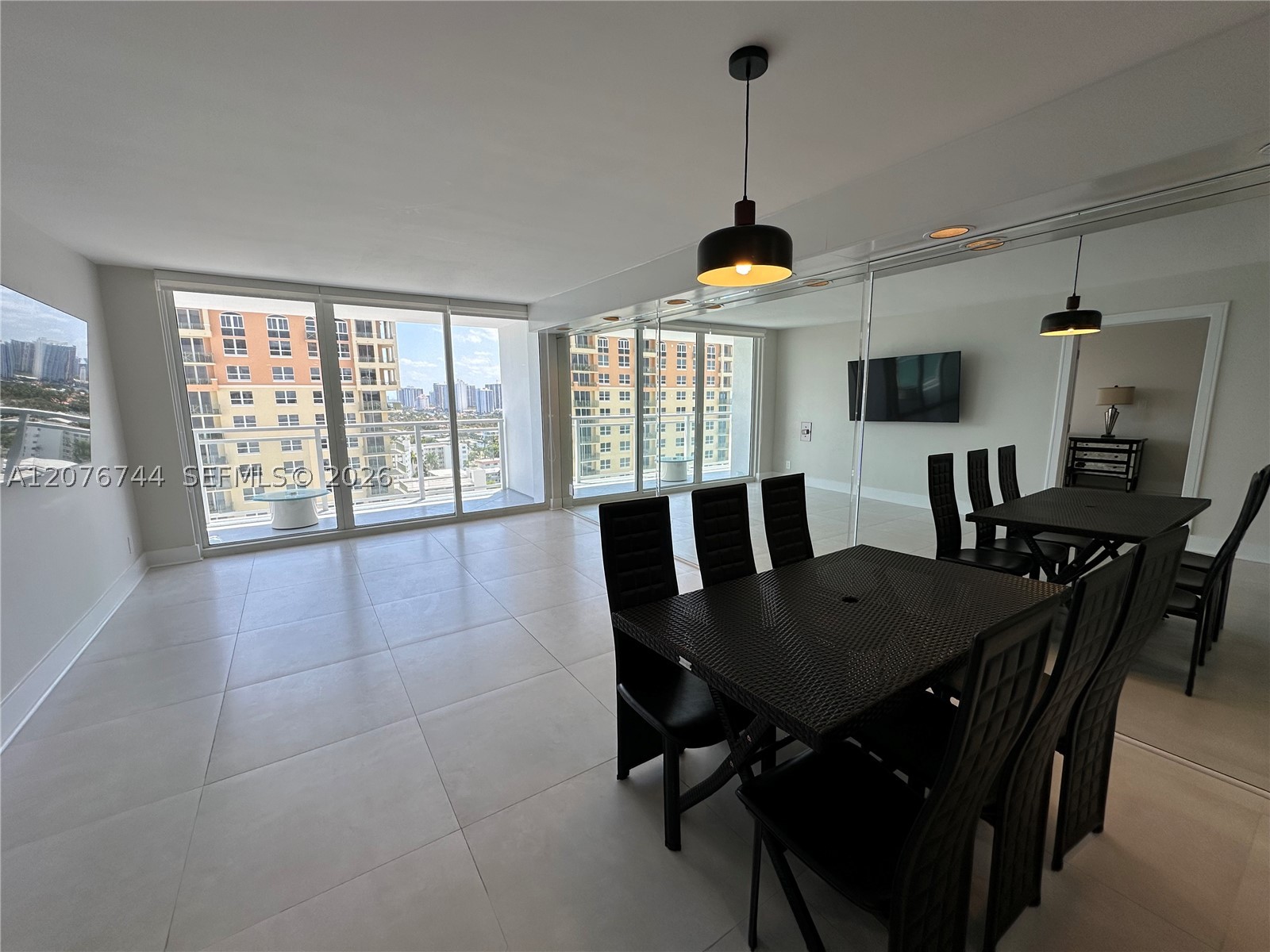 2030 S Ocean Dr 1611 Property Photo 8