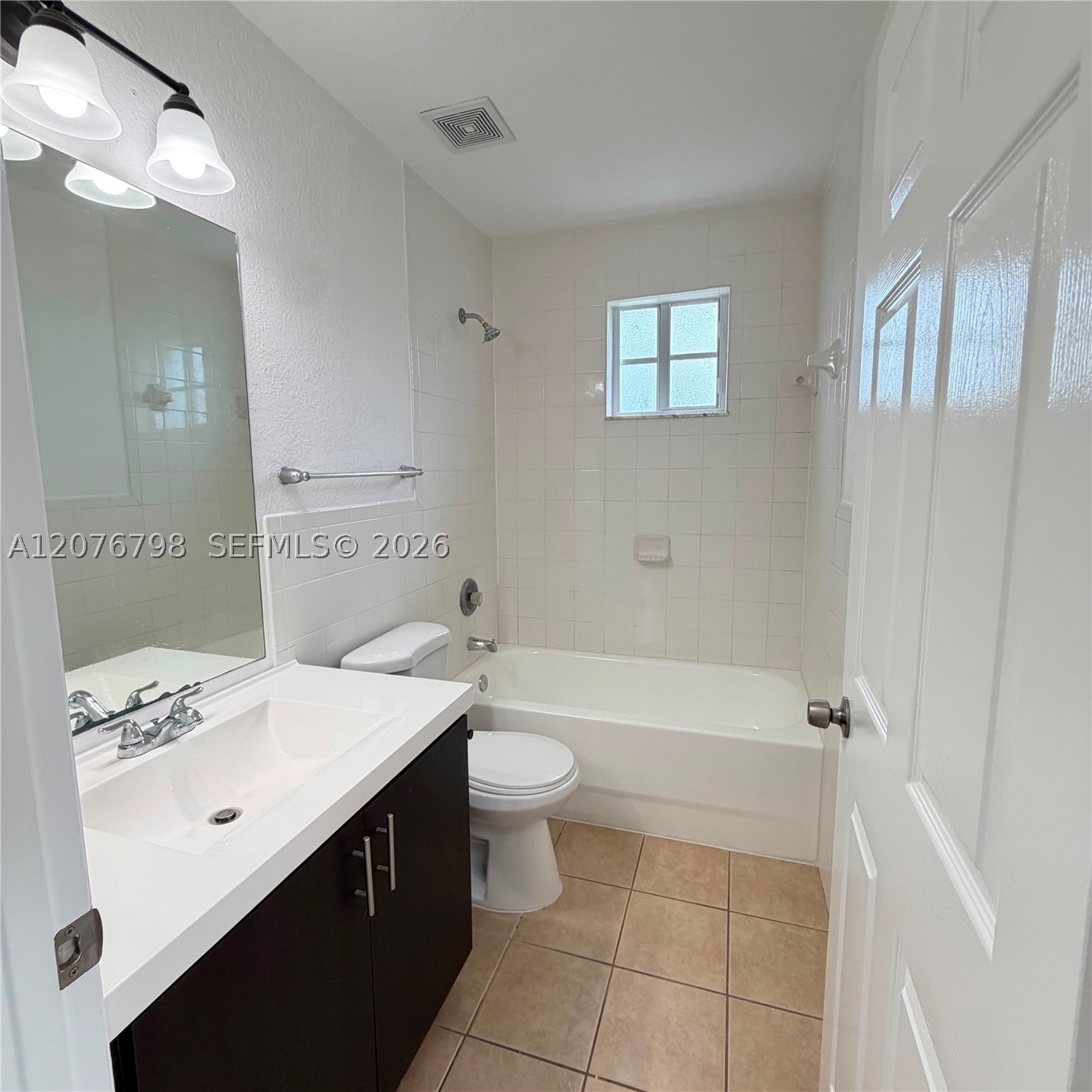 923 Se 16th Ct Property Photo 12