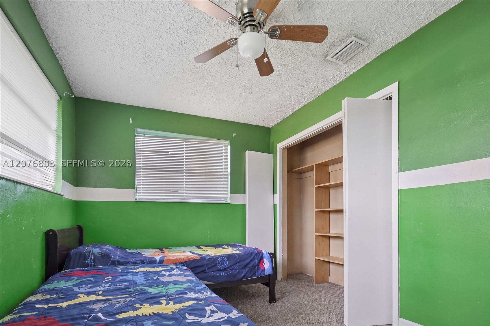 17530 Nw 27th Ct Property Photo 9